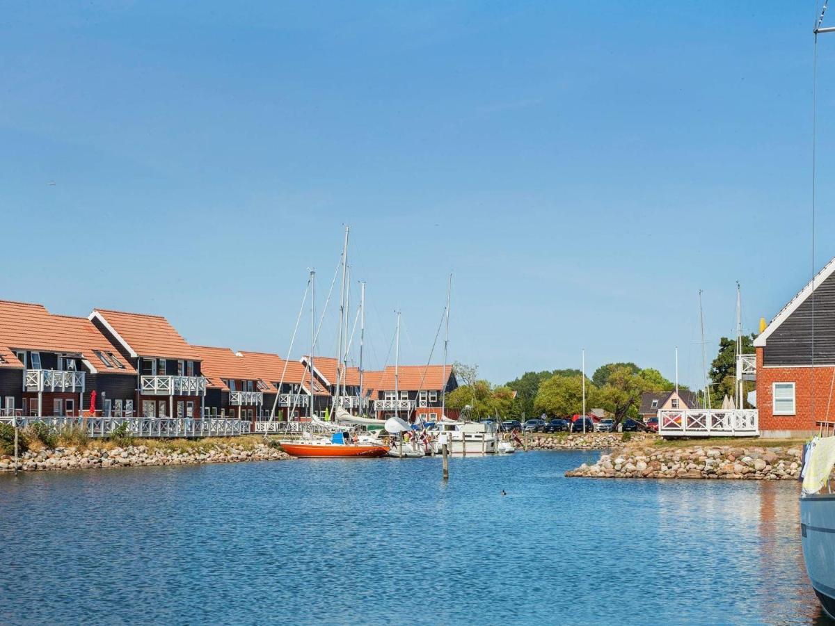 6 Person Holiday Home On A Holiday Park In Borre Buitenkant foto