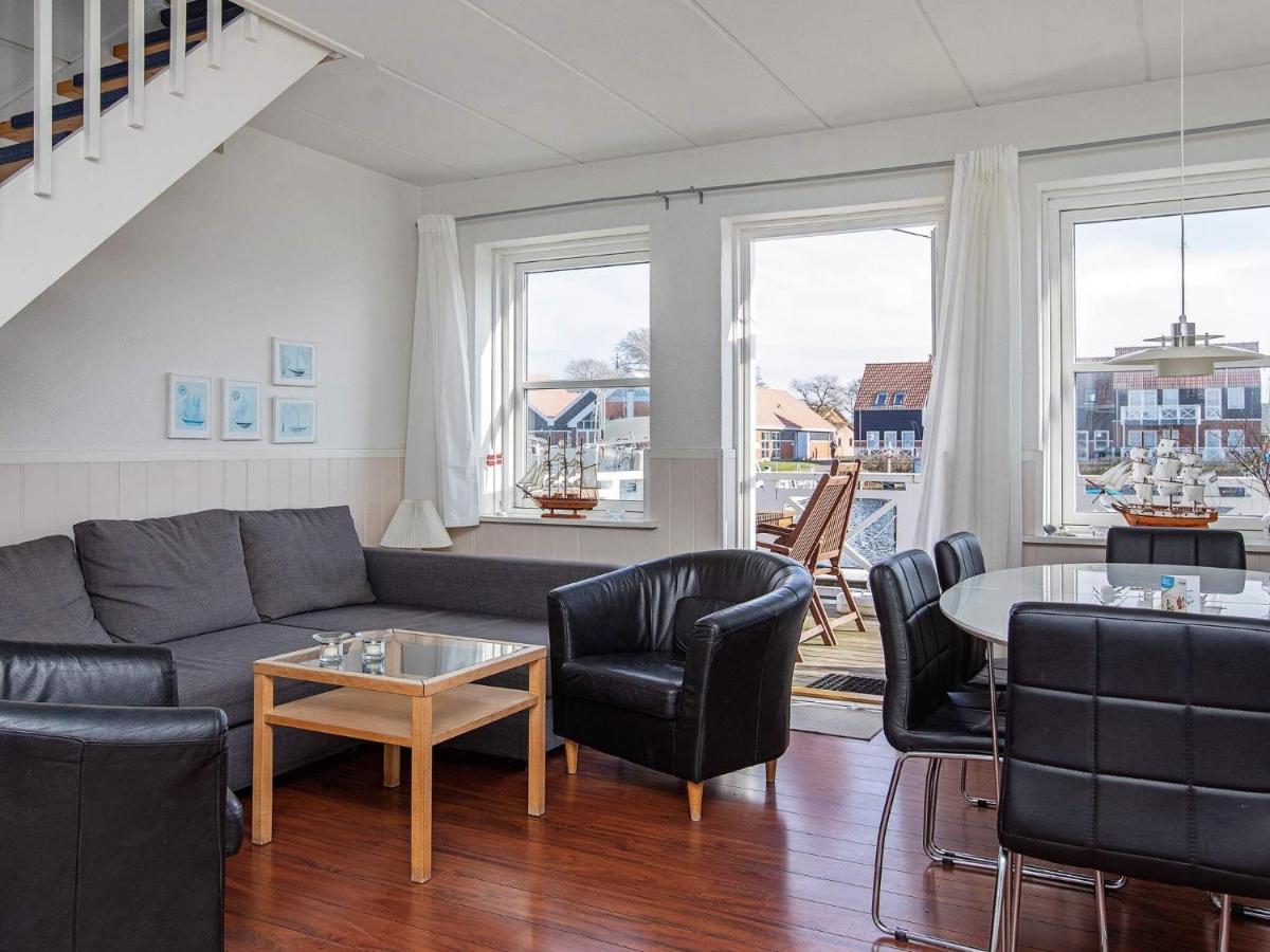6 Person Holiday Home On A Holiday Park In Borre Buitenkant foto